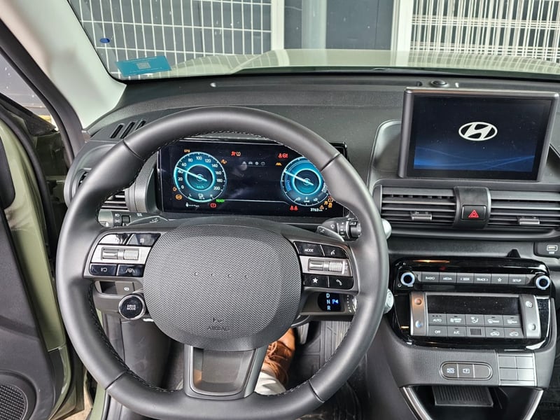 Hyundai INSTER AX EV DESIGN LR 2026 - Imagen 9 de 12
