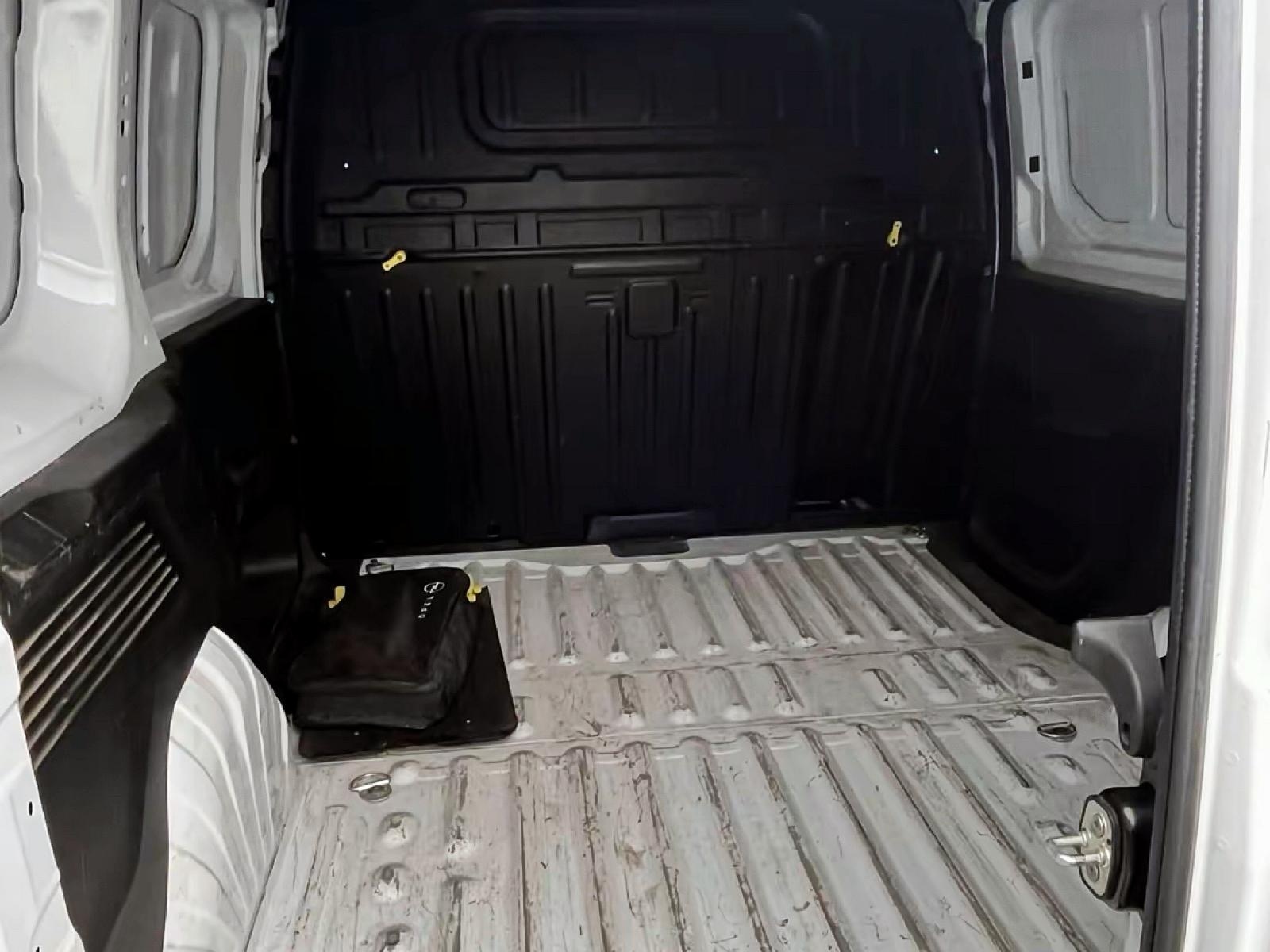 Opel COMBO 2024 - Imagen 7 de 12