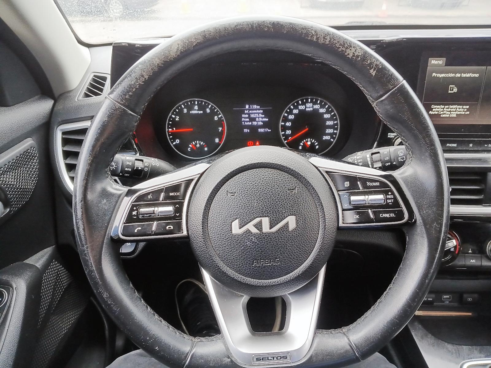 Kia SELTOS 2023 - Imagen 10 de 12