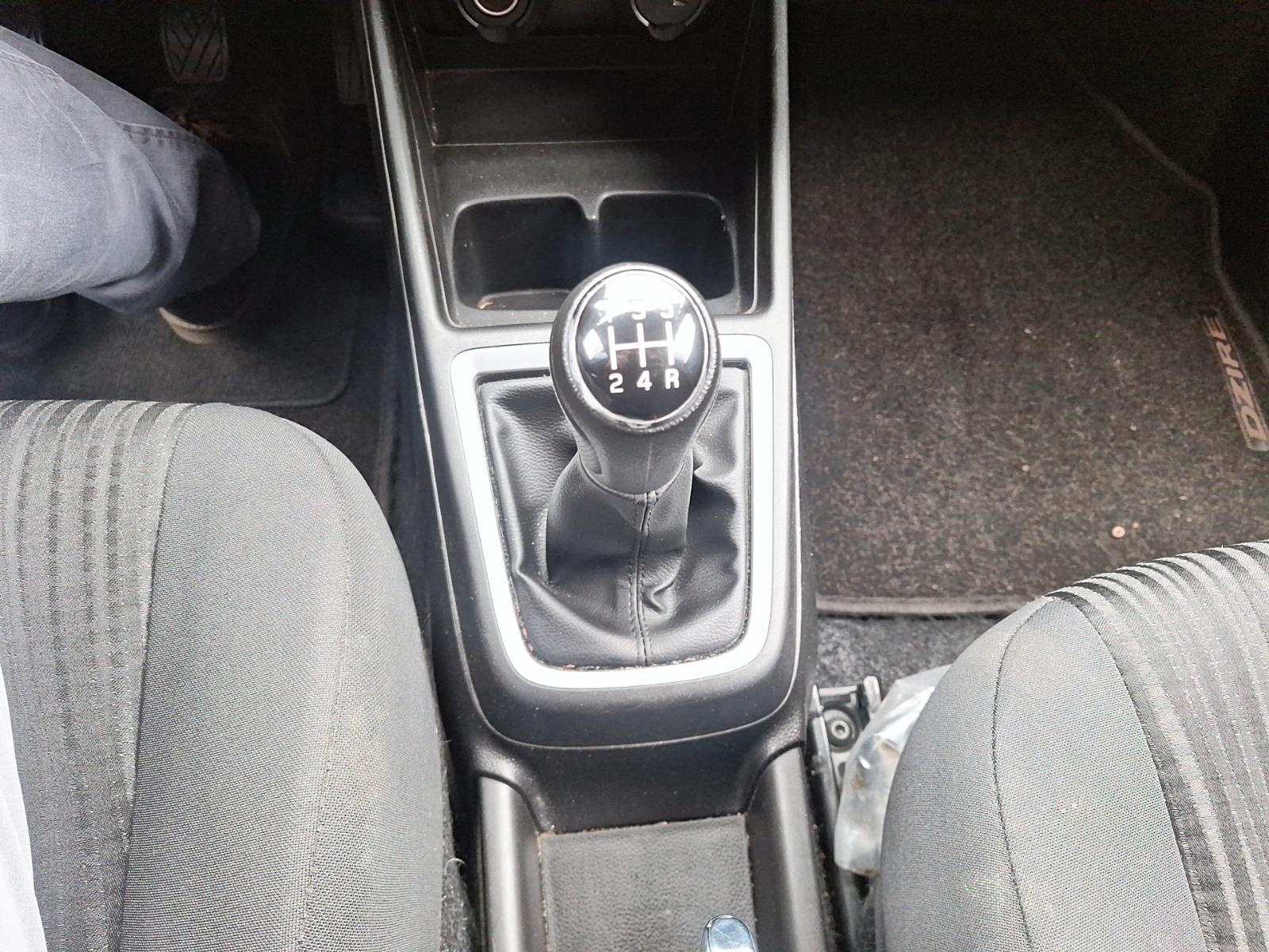 Suzuki SUZUKI 2024 - Imagen 12 de 12