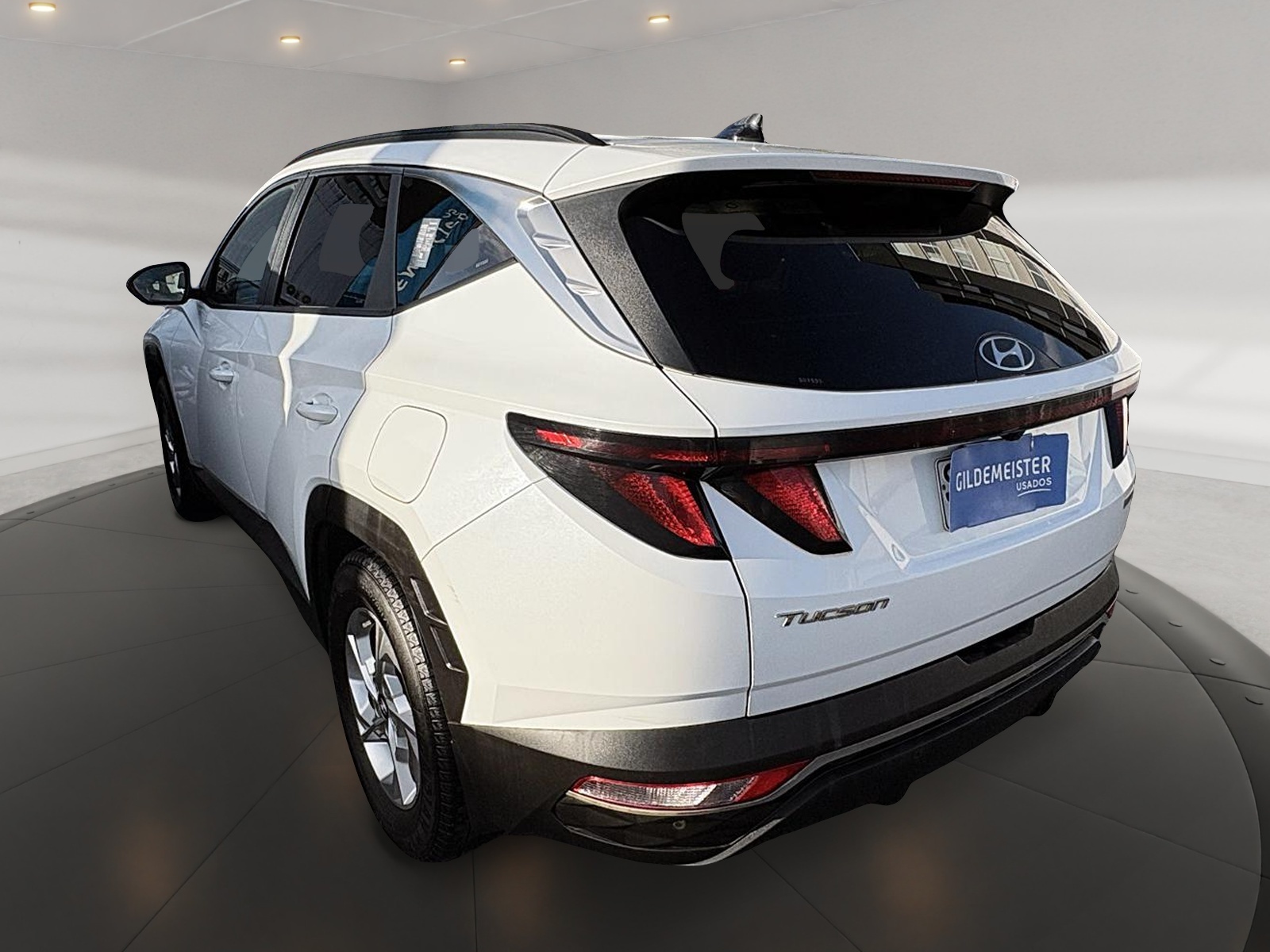 Hyundai TUCSON 2023 - Foto 5 de 8