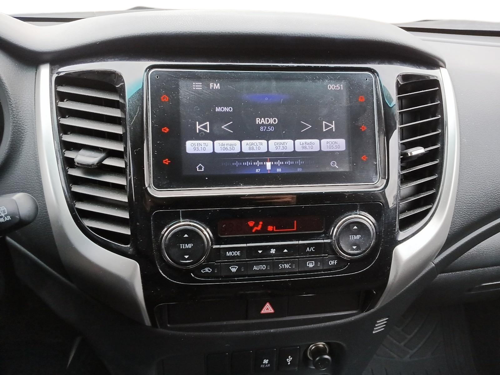 Mitsubishi MONTERO 2021 - Imagen 8 de 12