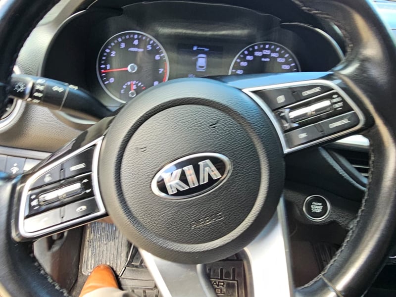 Kia CERATO 2020 - Imagen 8 de 11
