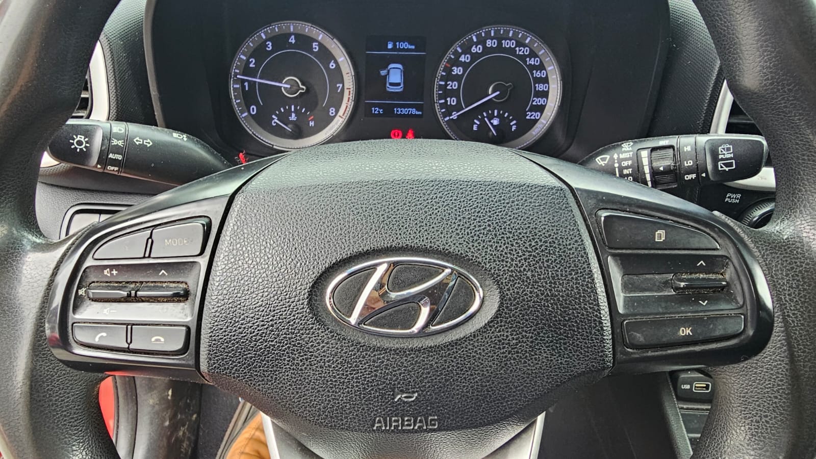HYUNDAI VENUE 2022 - Imagen 12 de 12