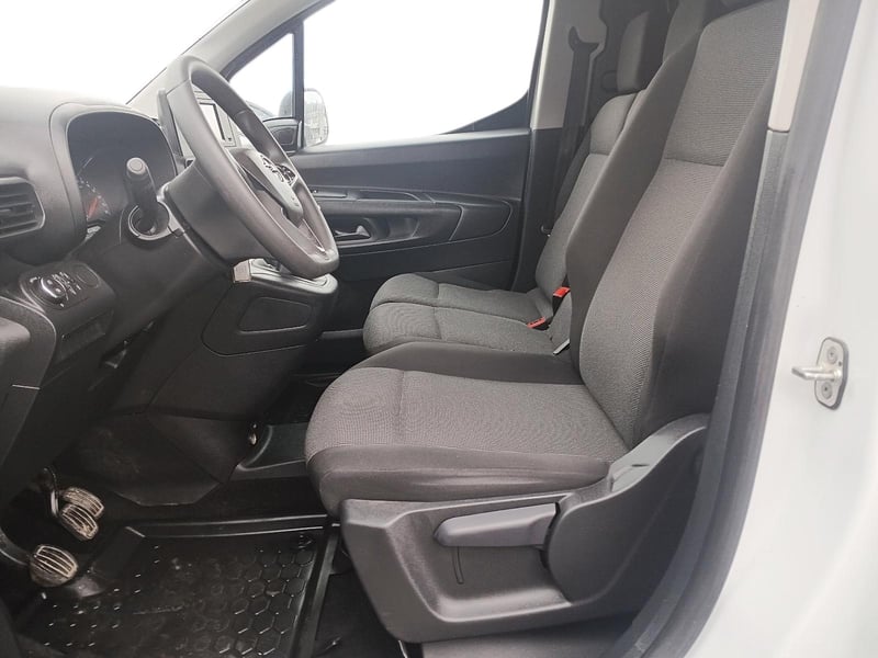 Opel COMBO 2024 - Imagen 10 de 12