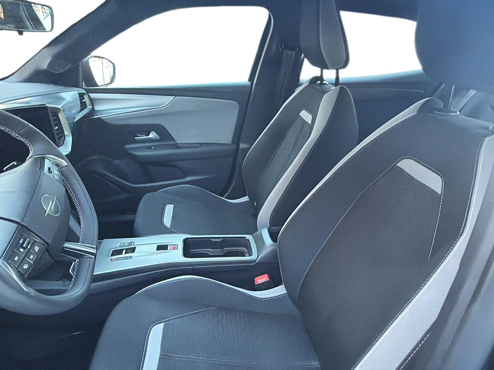 Opel OPEL 2026 - Imagen 9 de 12