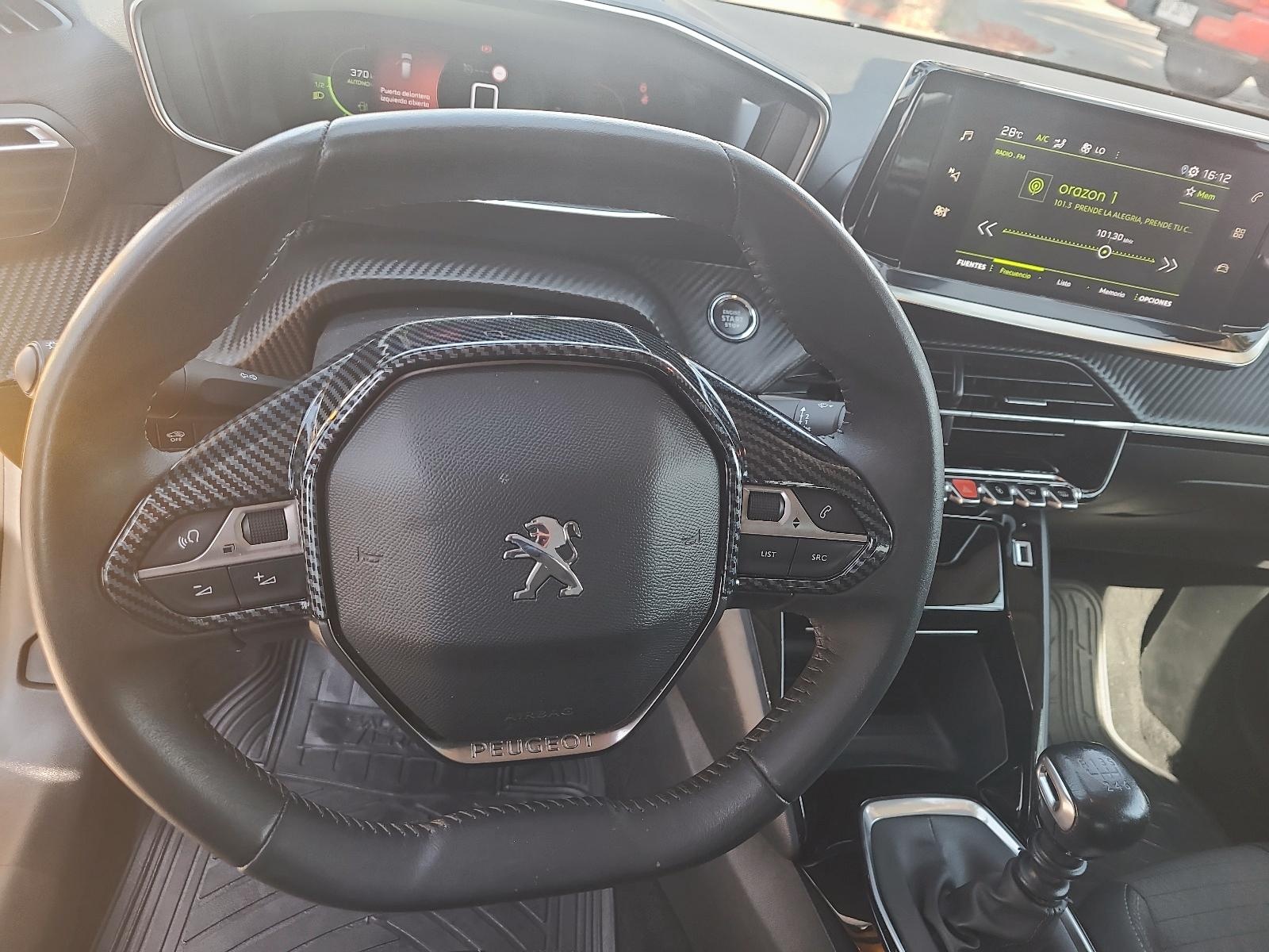 Peugeot 208 2022 - Imagen 9 de 12