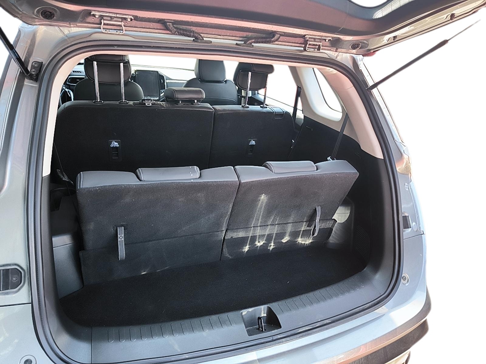 CHEVROLET CAPTIVA 2024 - Imagen 12 de 12
