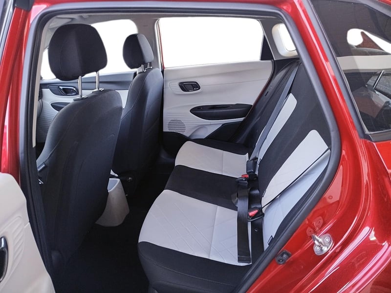 Hyundai I-20 2024 - Imagen 9 de 12