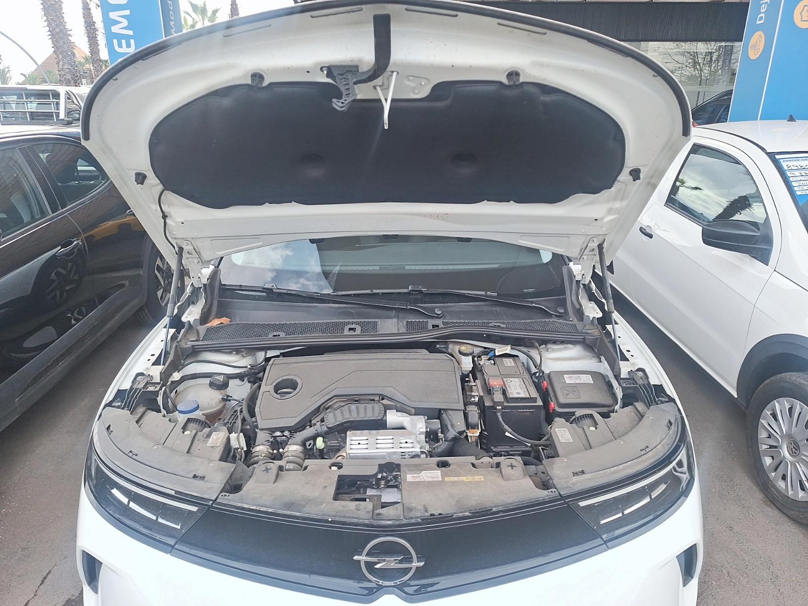 Opel OPEL 2025 - Imagen 9 de 12