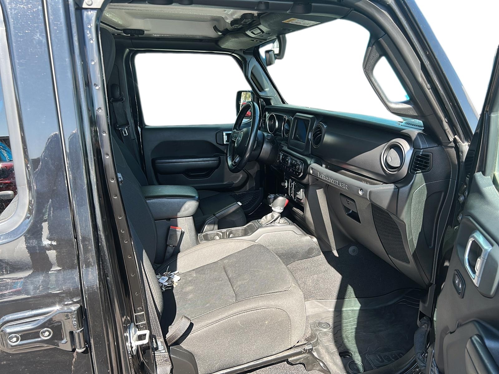 JEEP WRANGLER 2022 - Imagen 9 de 12