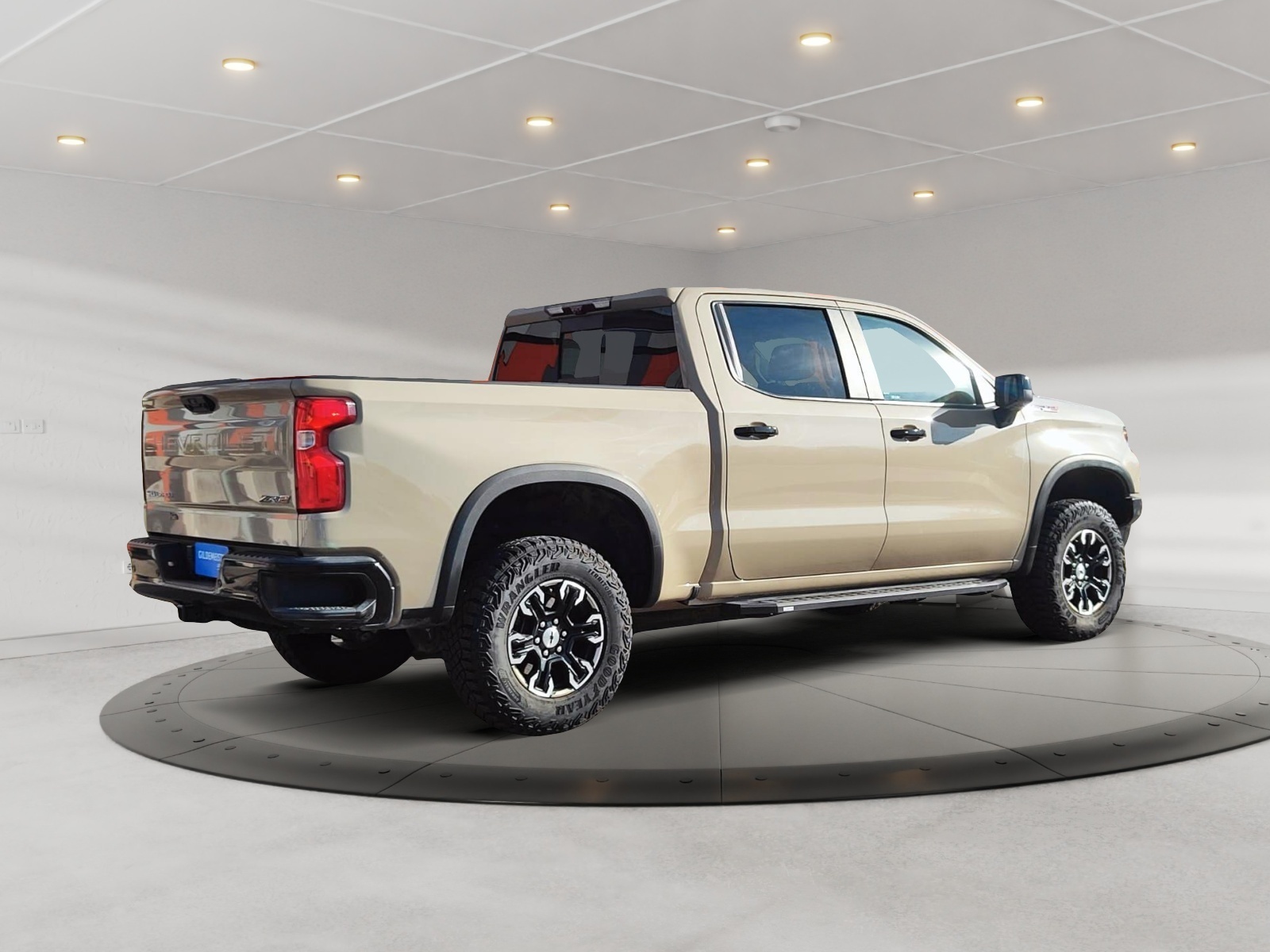Chevrolet SILVERADO 2023 - Foto 3 de 12