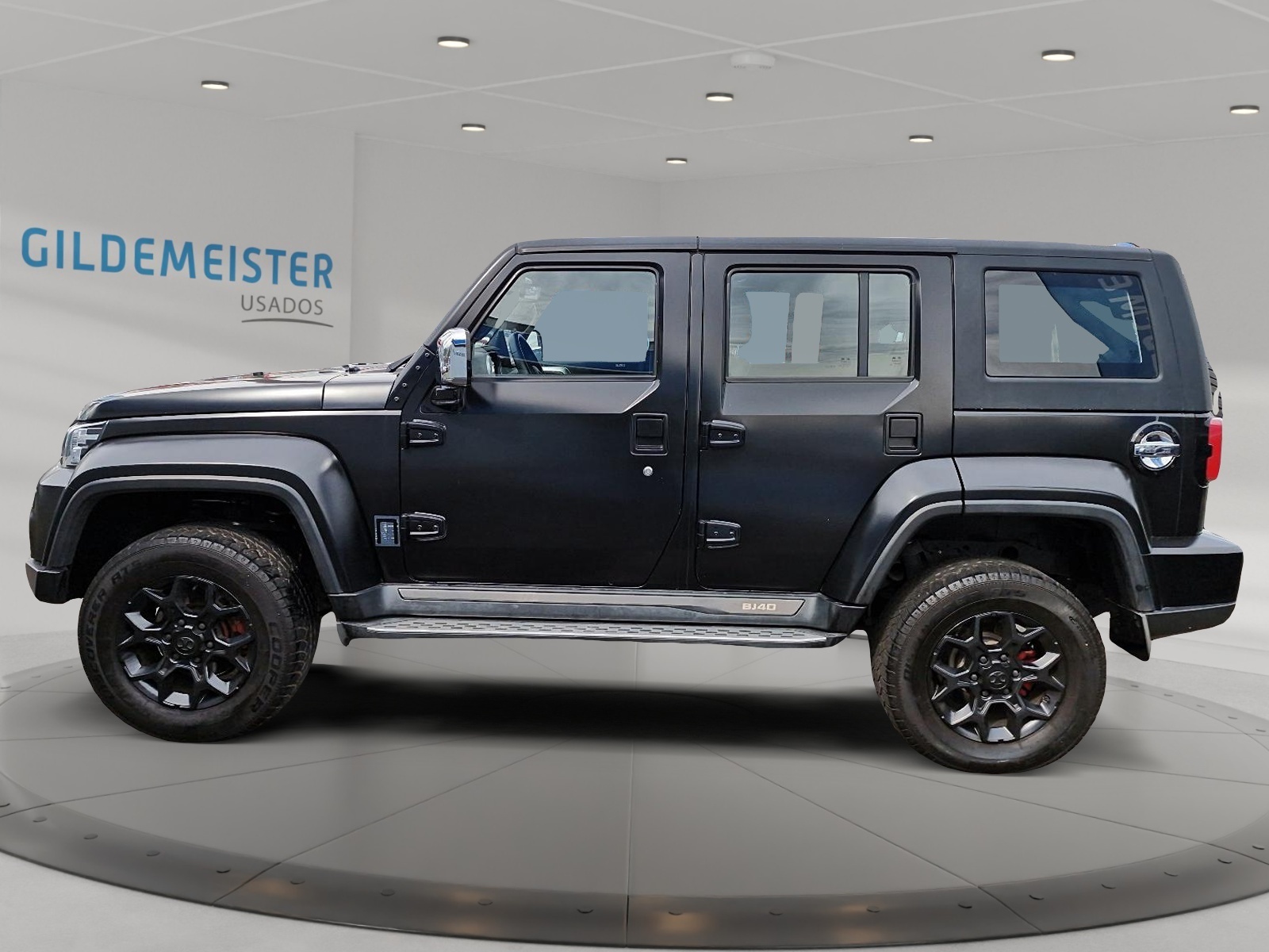 BAIC BJ40 PLUS 2023 - Foto 2 de 12