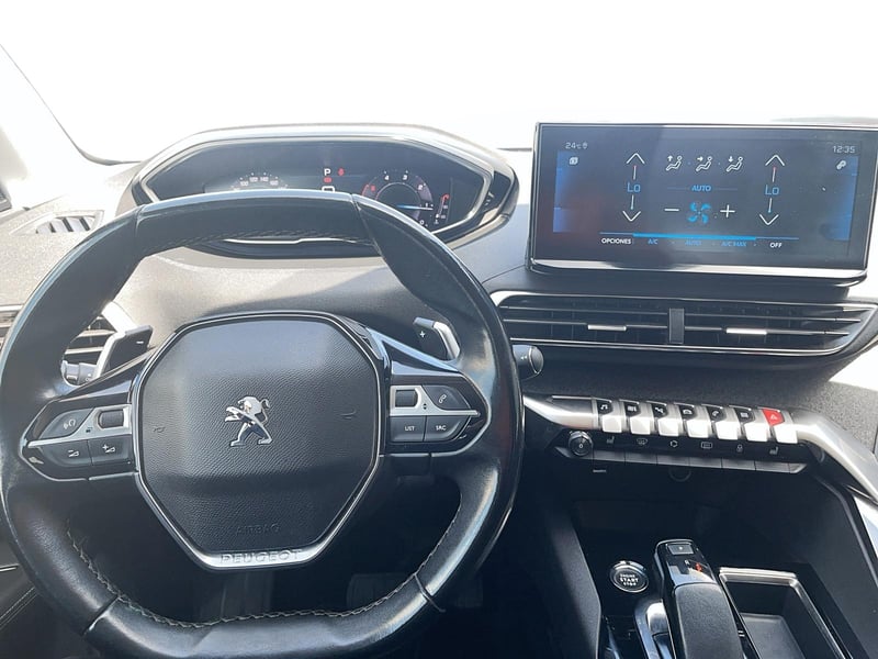 Peugeot 3008 2022 - Imagen 10 de 12