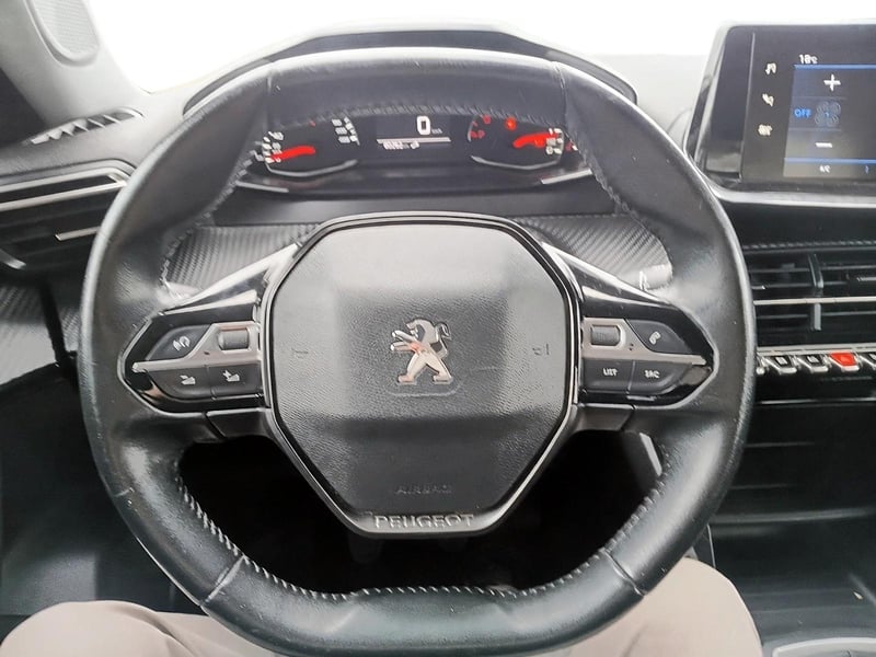 Peugeot 2008 P2 2021 - Imagen 6 de 9