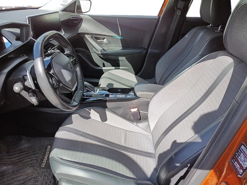 Peugeot 2008 2021 - Imagen 7 de 10