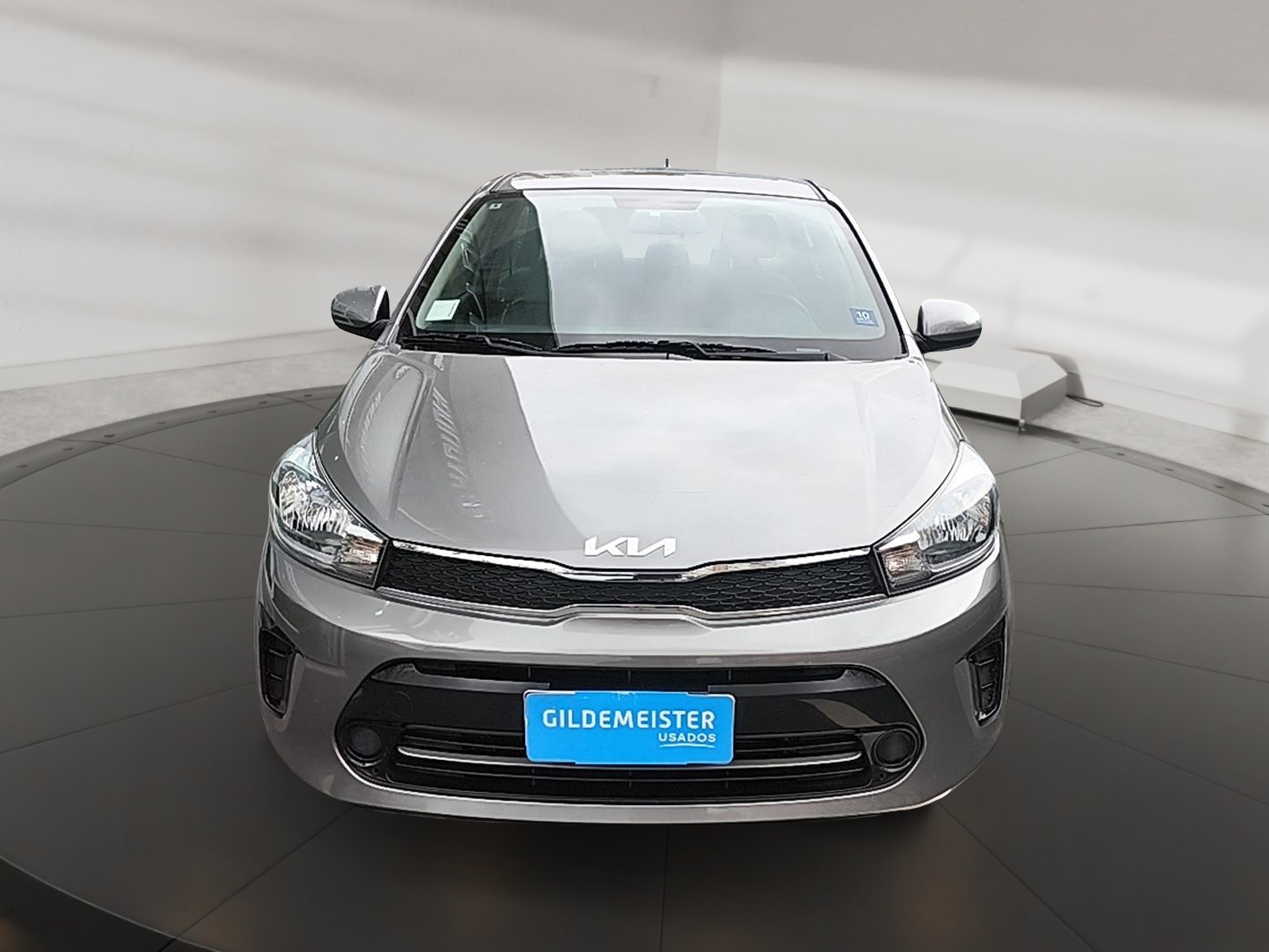 Kia SOLUTO 2023 - Foto 2 de 12