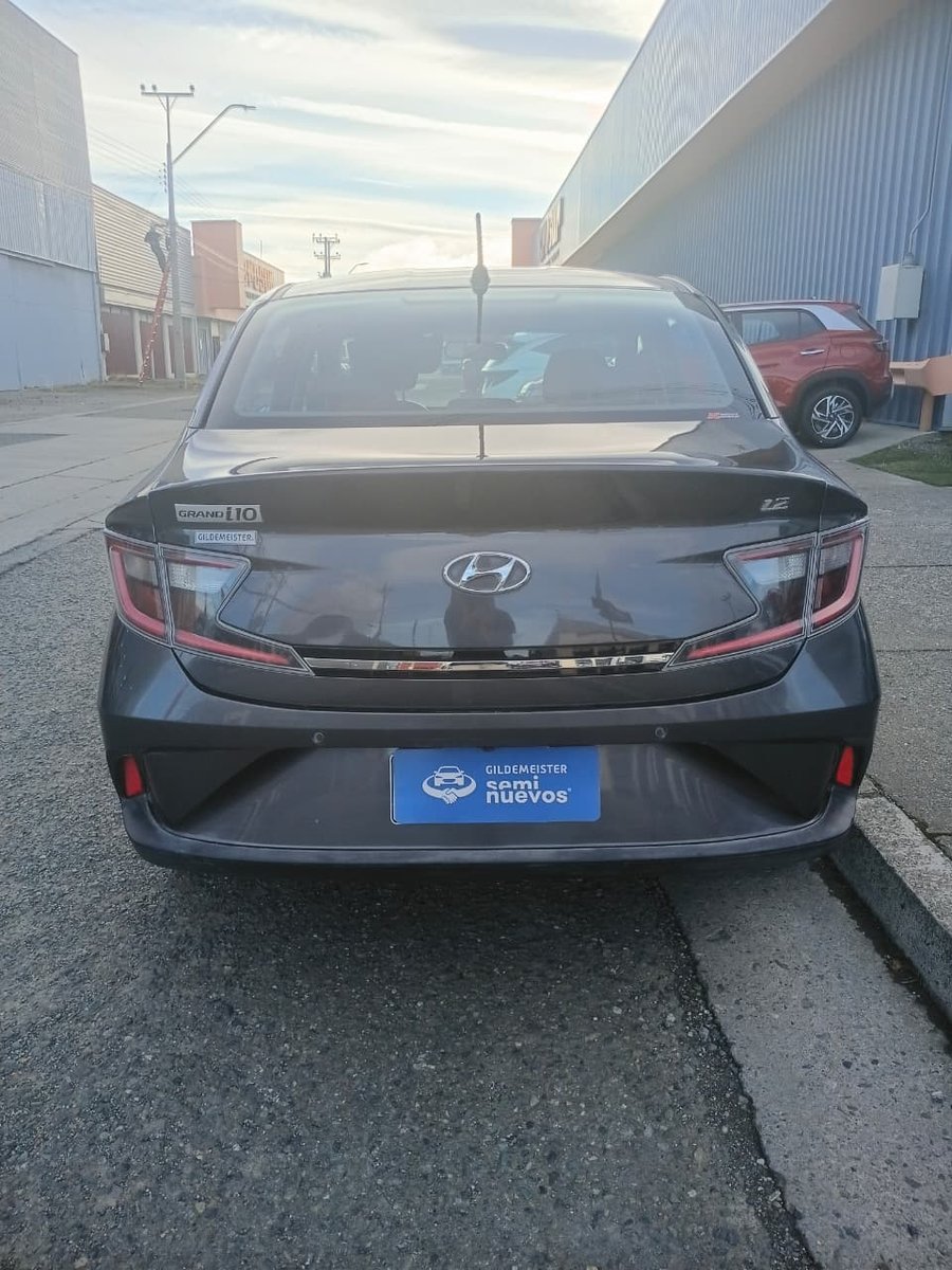 HYUNDAI GRAND I-10 2022 - Imagen 3 de 11