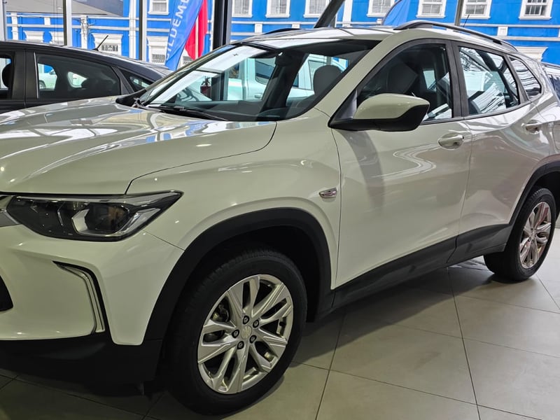 Chevrolet TRACKER 2025