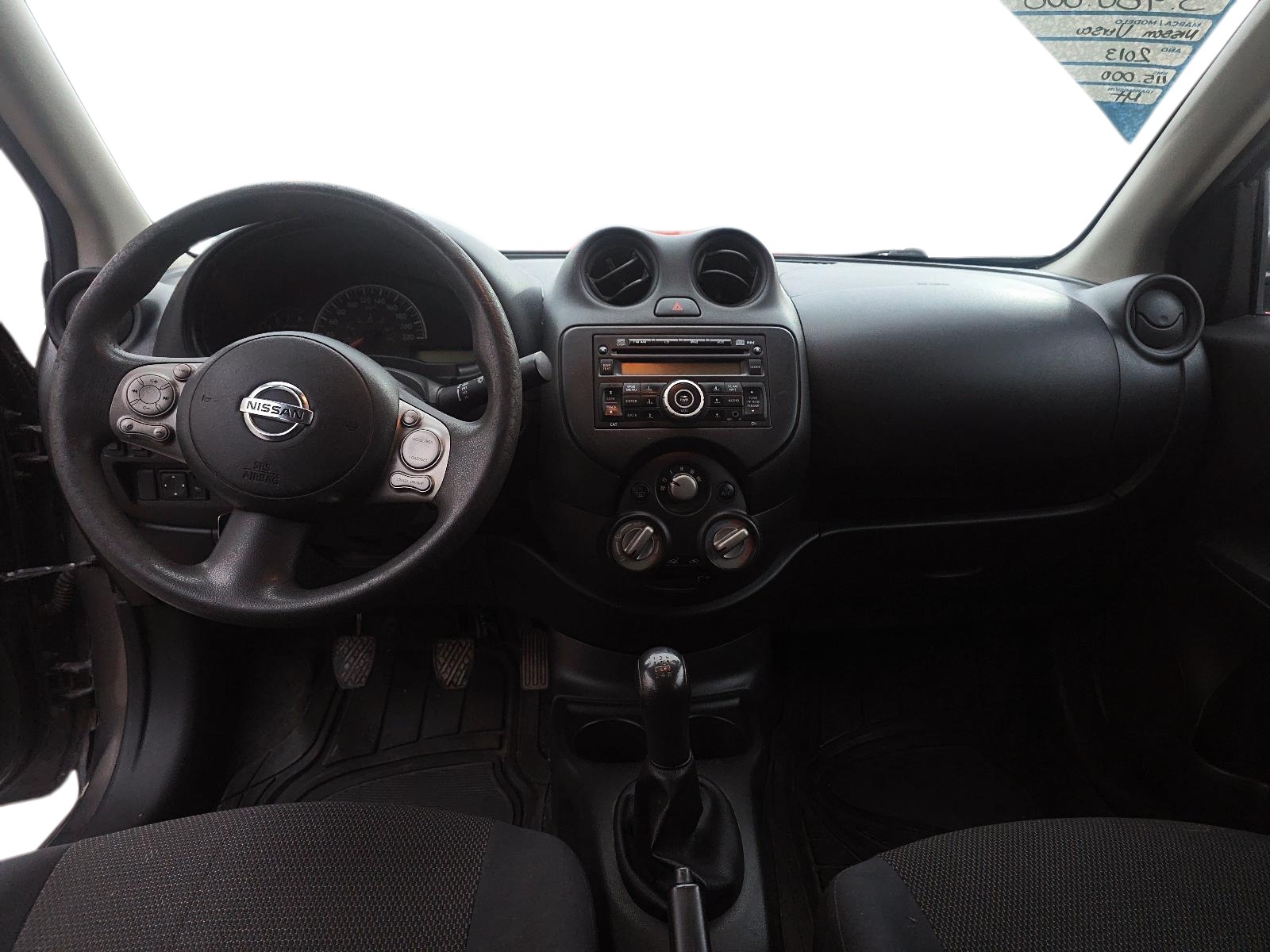 Nissan VERSA 2013 - Imagen 9 de 12