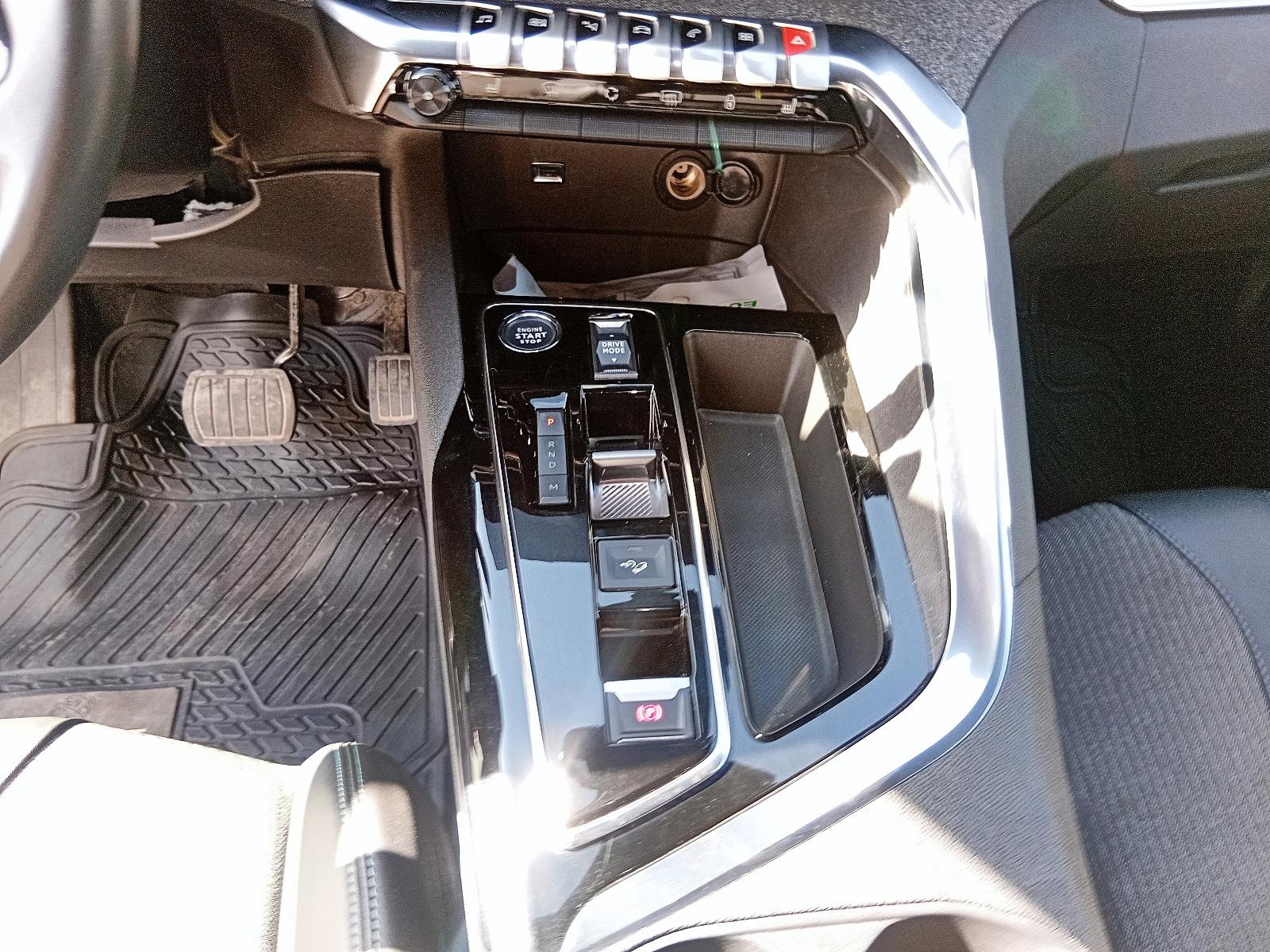 PEUGEOT 3008 2024 - Imagen 8 de 11