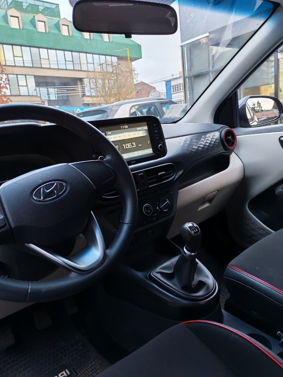 HYUNDAI GRAND I-10 2023 - Imagen 5 de 11