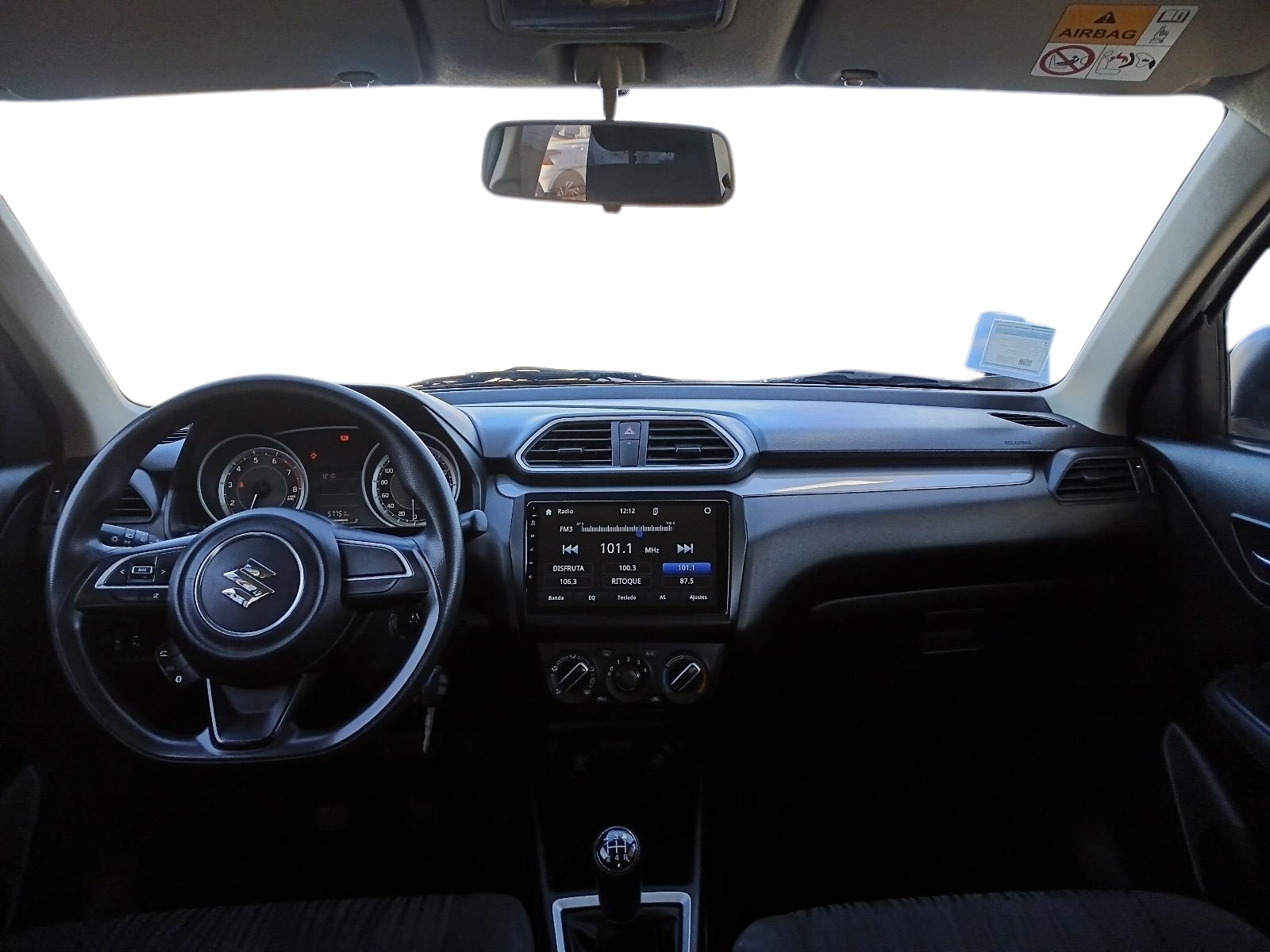 SUZUKI SUZUKI 2024 - Imagen 9 de 12