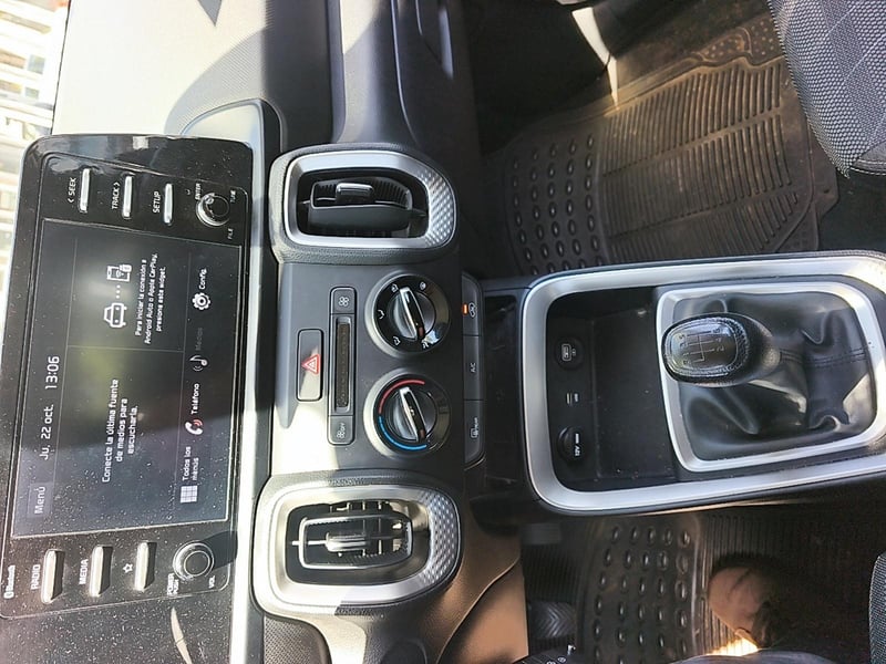 Kia SONET 2023 - Imagen 11 de 12