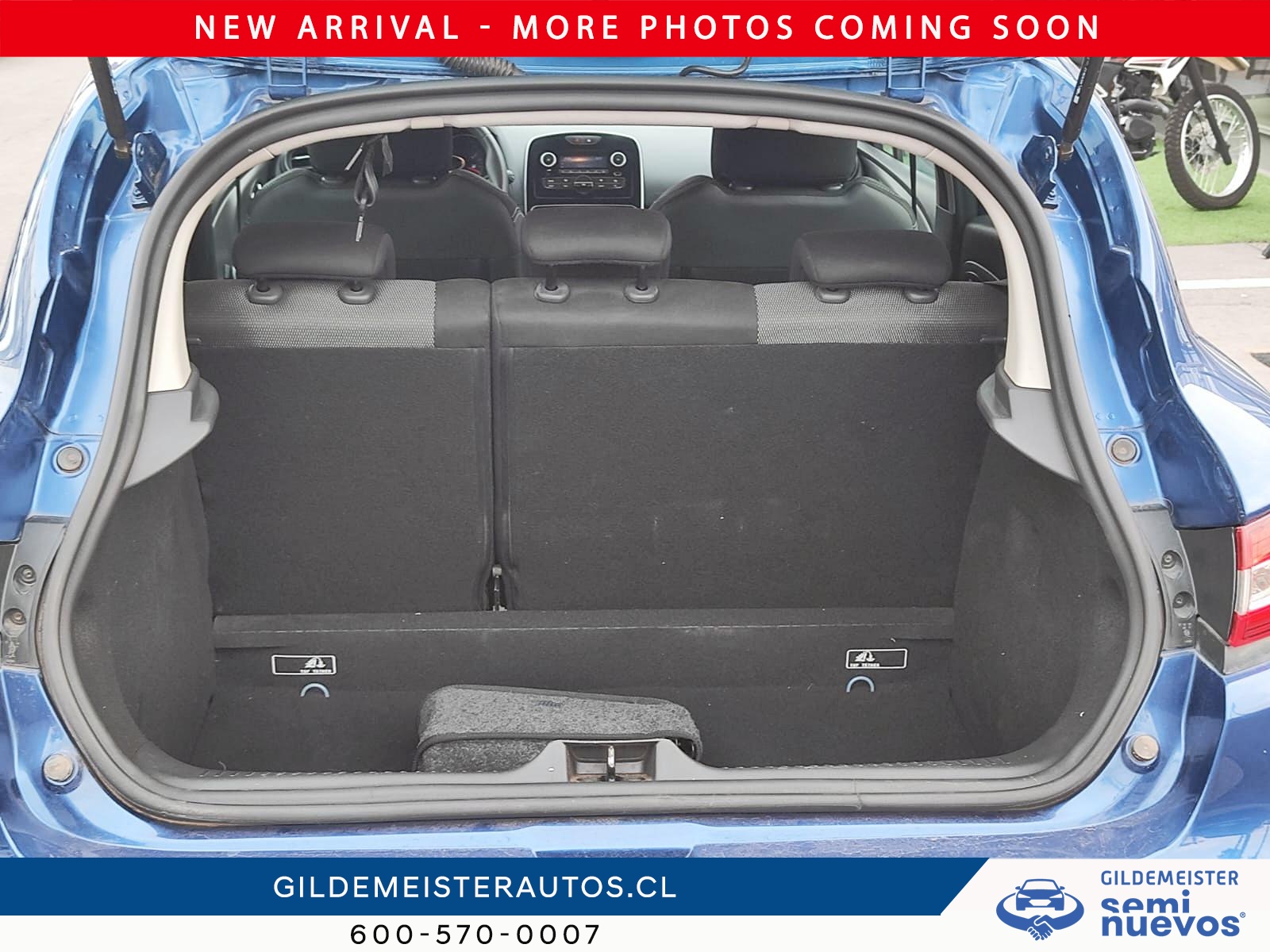 Renault CLIO 2021 - Imagen 10 de 12
