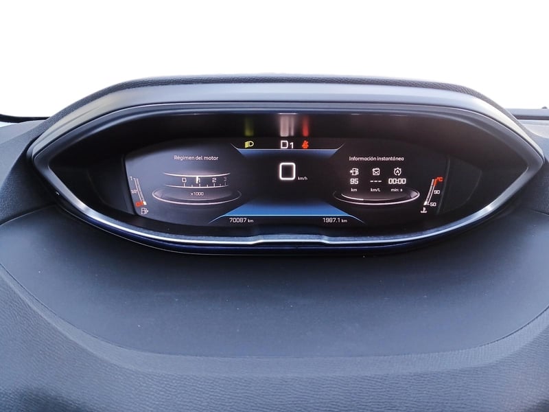 Peugeot 3008 2023 - Imagen 10 de 12