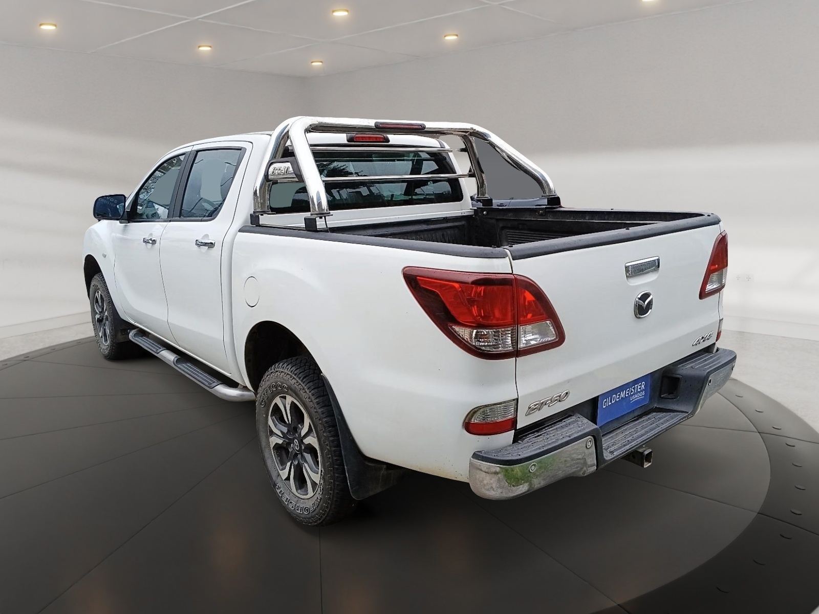 Mazda BT50 2018 - Foto 2 de 12