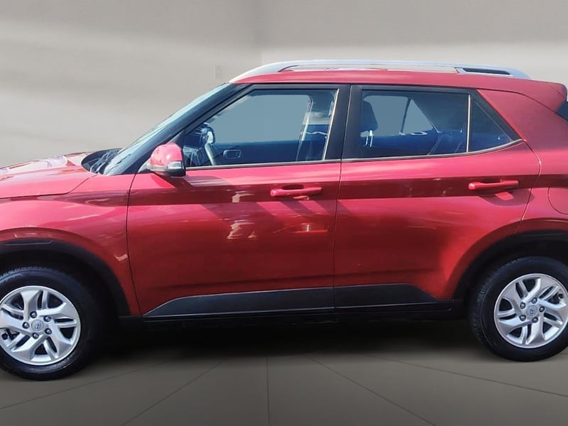 Hyundai VENUE 2021 - Imagen 3 de 12