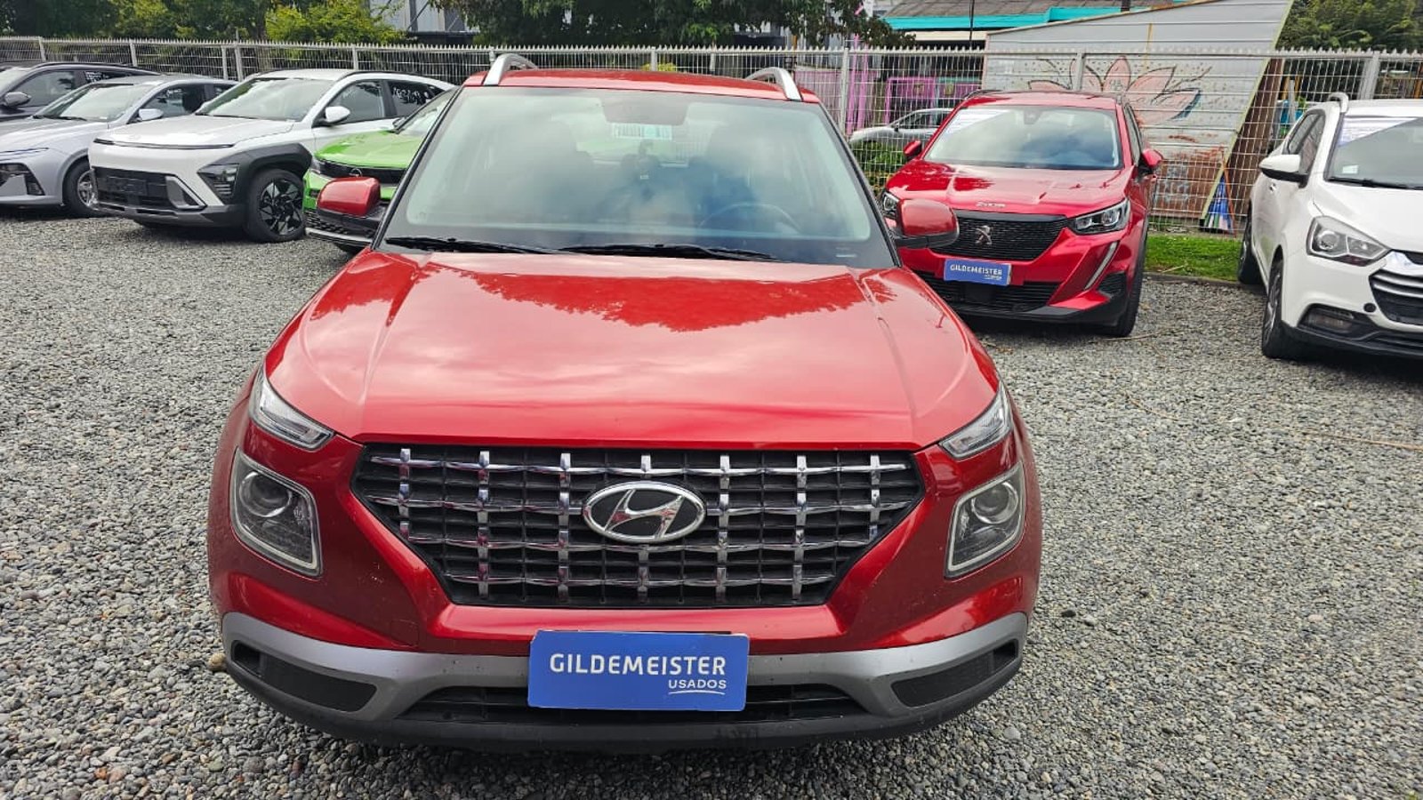 HYUNDAI VENUE 2022 - Imagen 8 de 12
