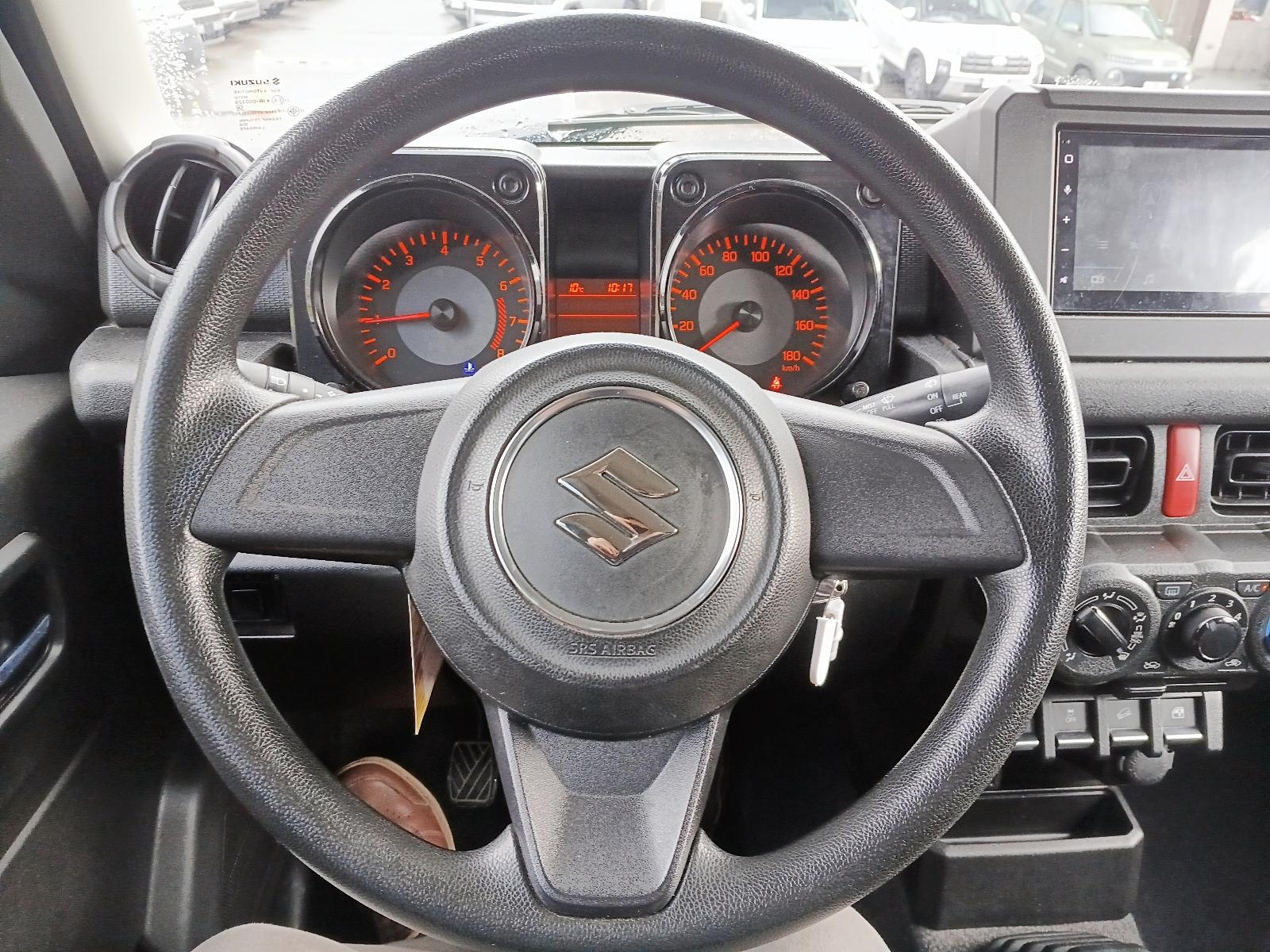 Suzuki JIMNY 2023 - Imagen 11 de 12