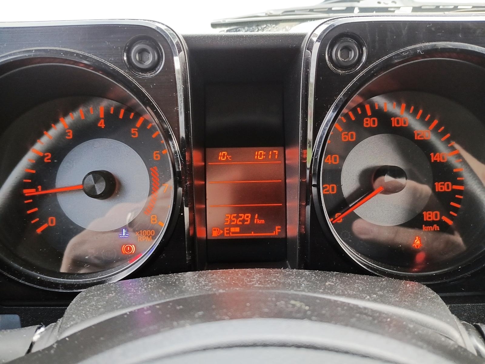 Suzuki JIMNY 2023 - Imagen 10 de 12