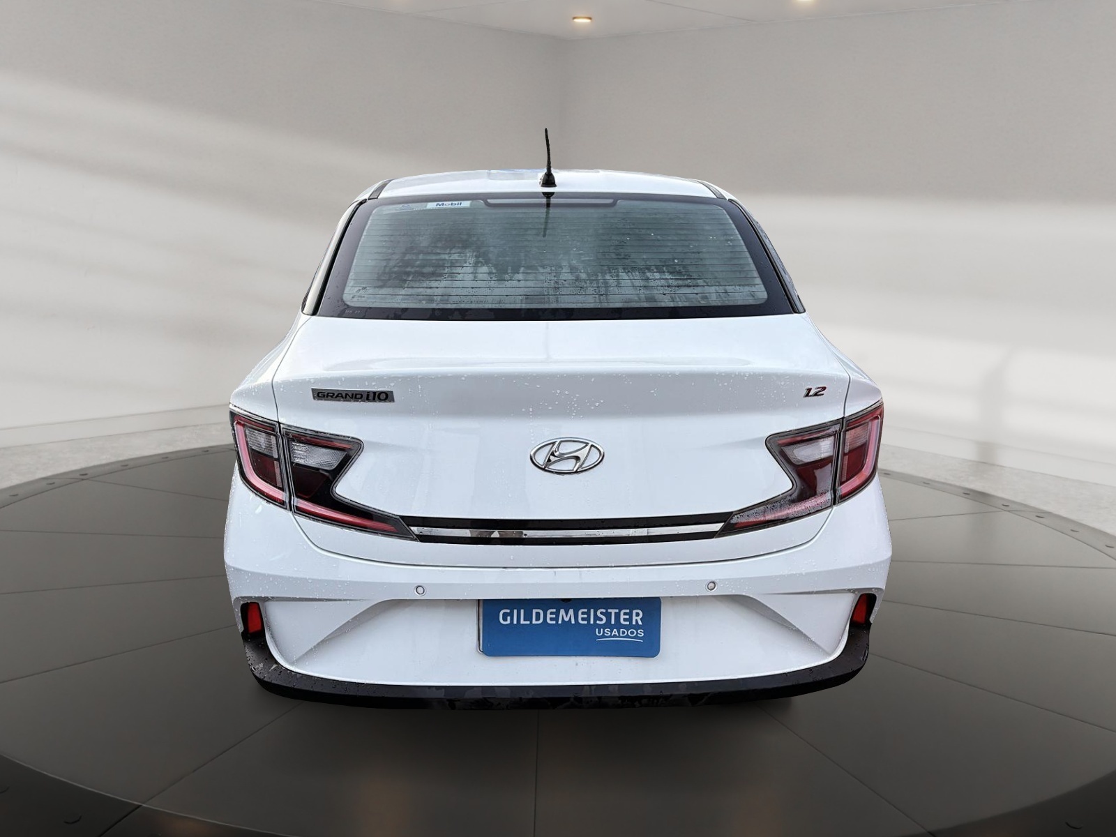 Hyundai GRAND I-10 2022 - Foto 4 de 8