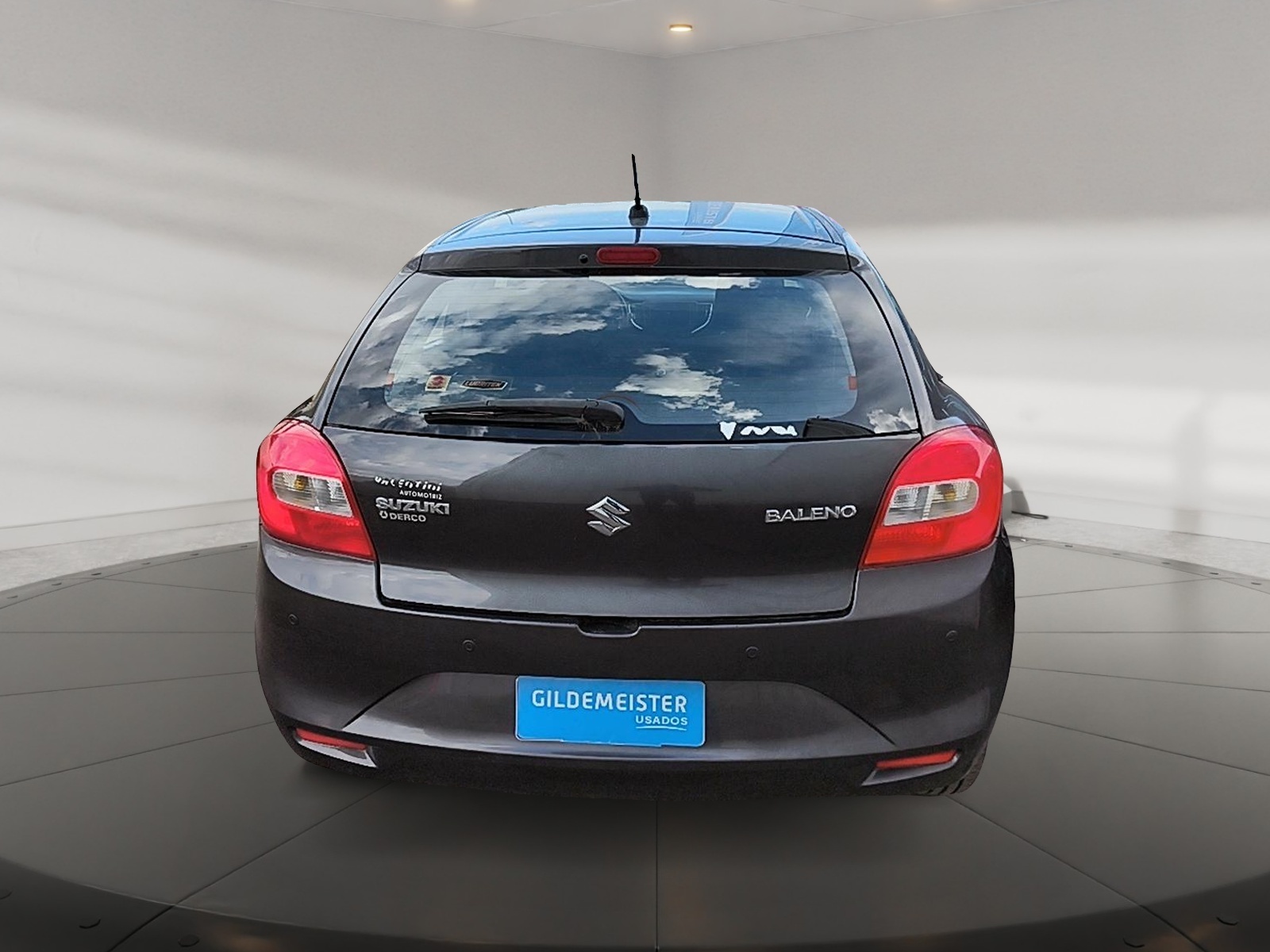 Suzuki BALENO 2020 - Foto 2 de 12