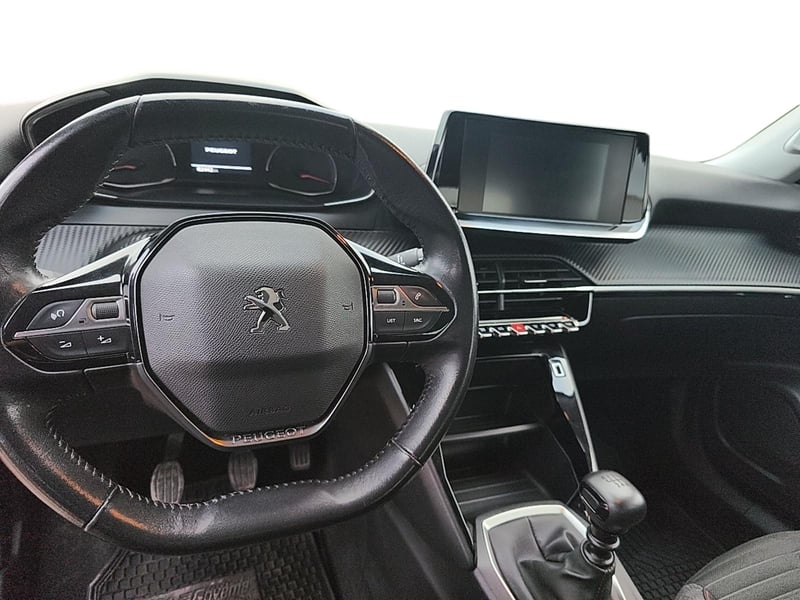 Peugeot 2008 P2 2021 - Imagen 8 de 12