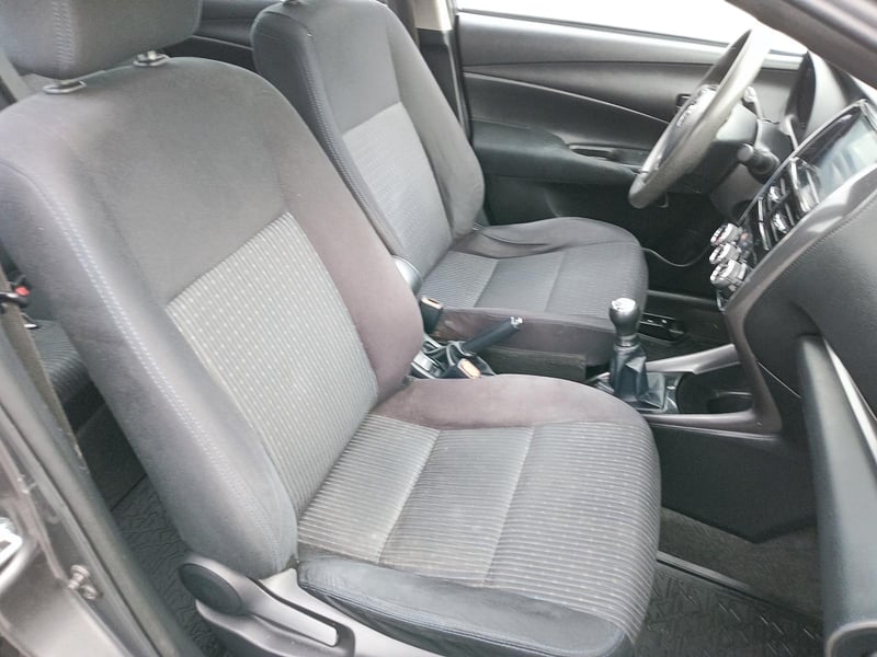 Toyota TOYOTA 2022 - Imagen 7 de 10