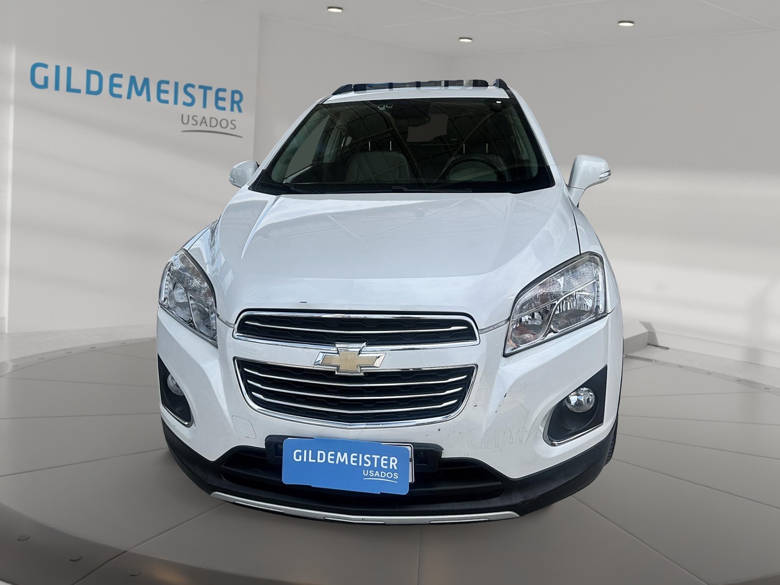 Chevrolet TRACKER 2017 - Foto 2 de 11