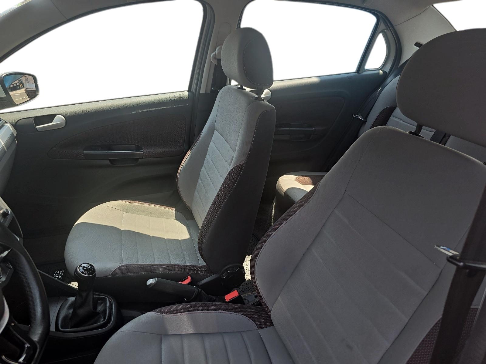 Volkswagen VOYAGE 2023 - Imagen 6 de 10