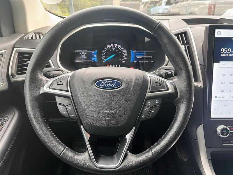 Ford EDGE 2022 - Imagen 9 de 12