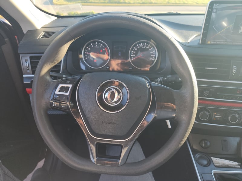 Dongfeng JOYEAR SX5 2022 - Imagen 6 de 11