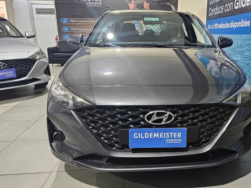Hyundai ACCENT 2023 - Imagen 6 de 10