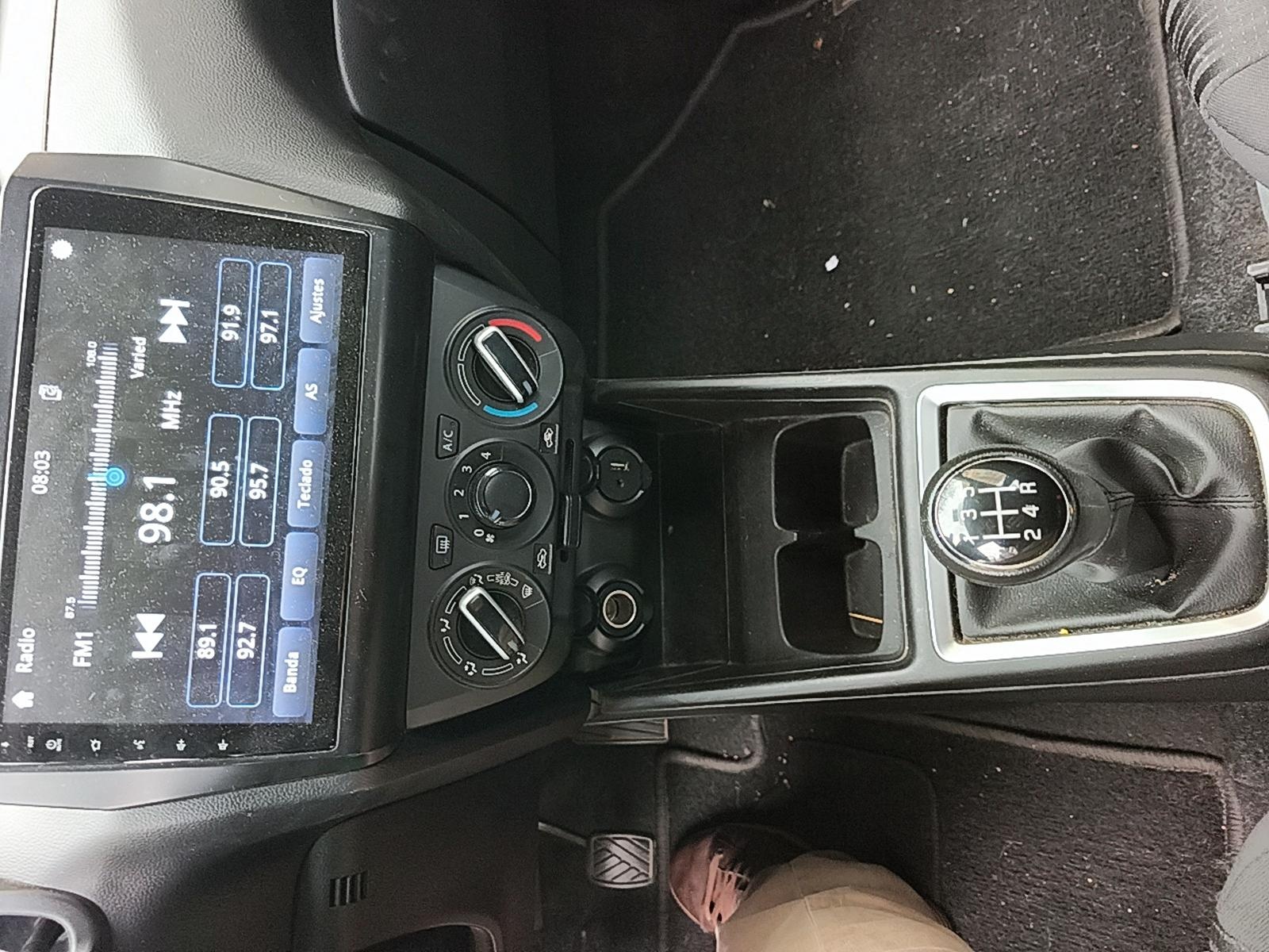 Suzuki SUZUKI 2024 - Imagen 12 de 12