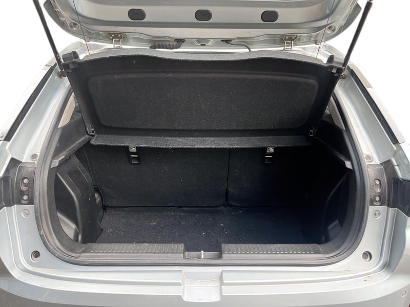 Suzuki SUZUKI 2024 - Imagen 8 de 12