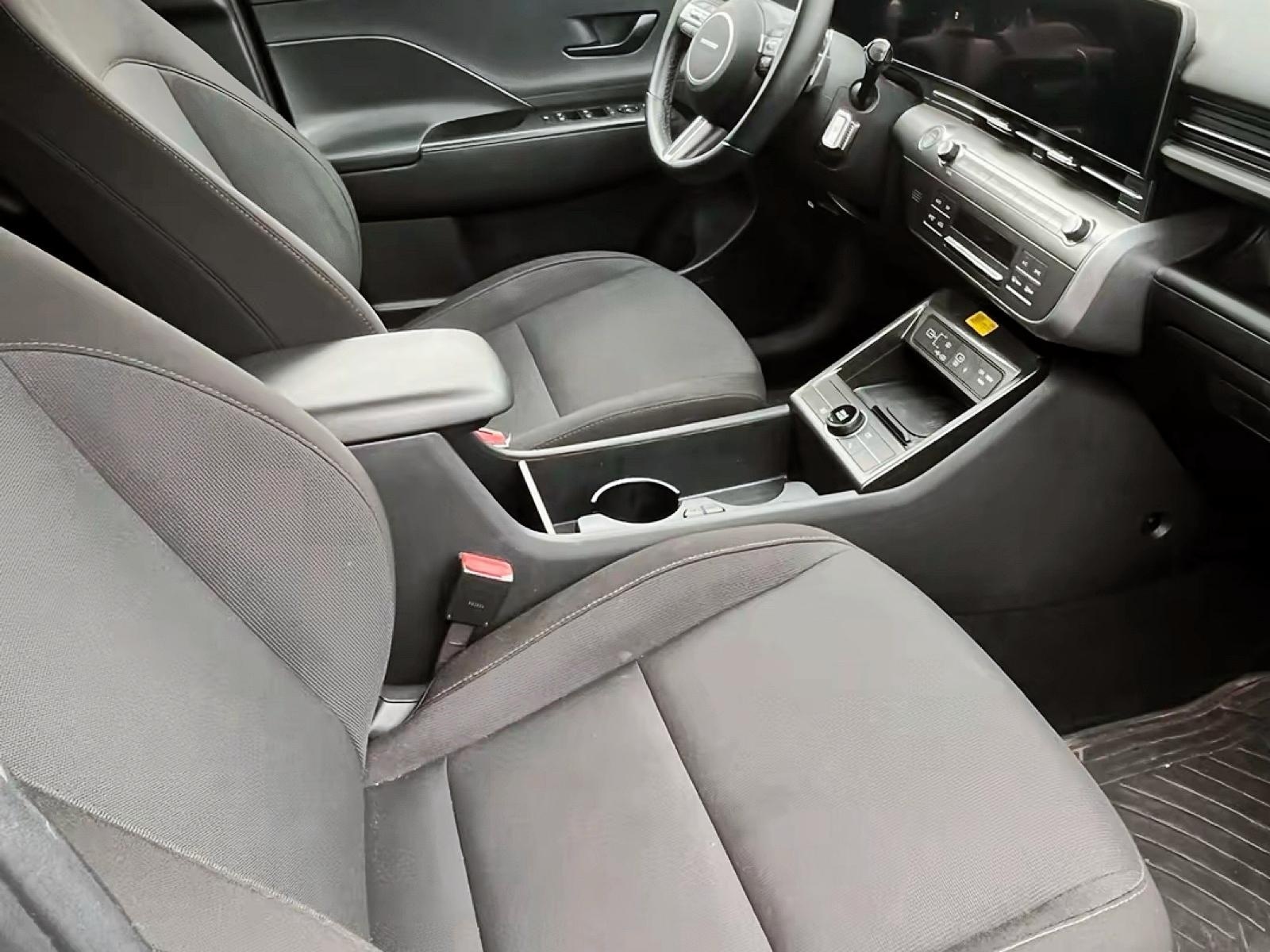 Hyundai HYUNDAI 2025 - Imagen 5 de 12