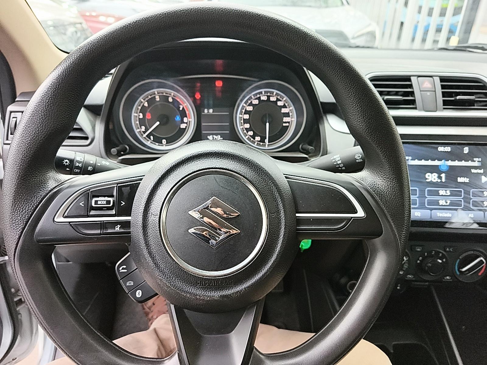 Suzuki SUZUKI 2024 - Imagen 11 de 12
