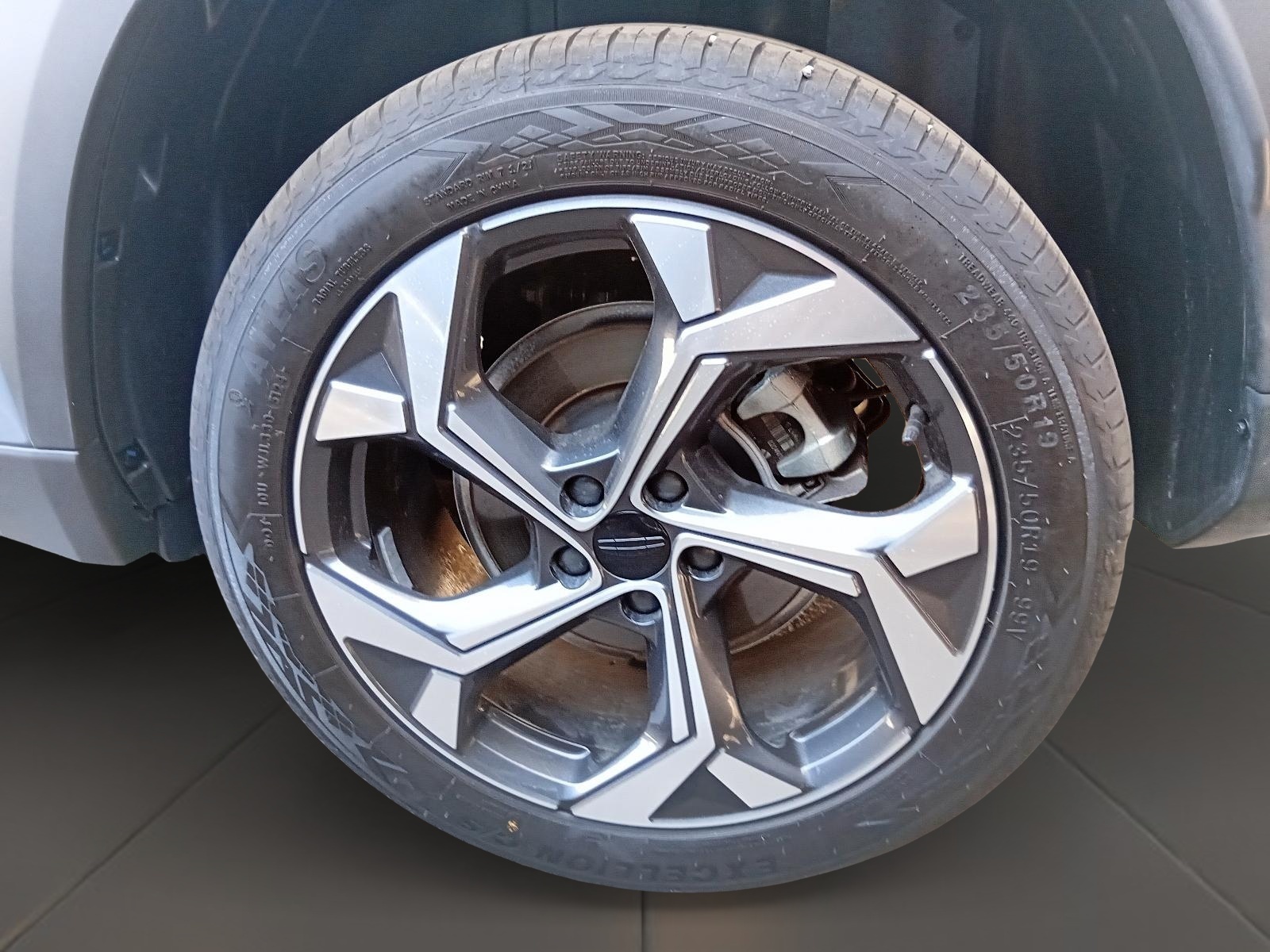 GEELY GEELY 2025 - Imagen 6 de 12