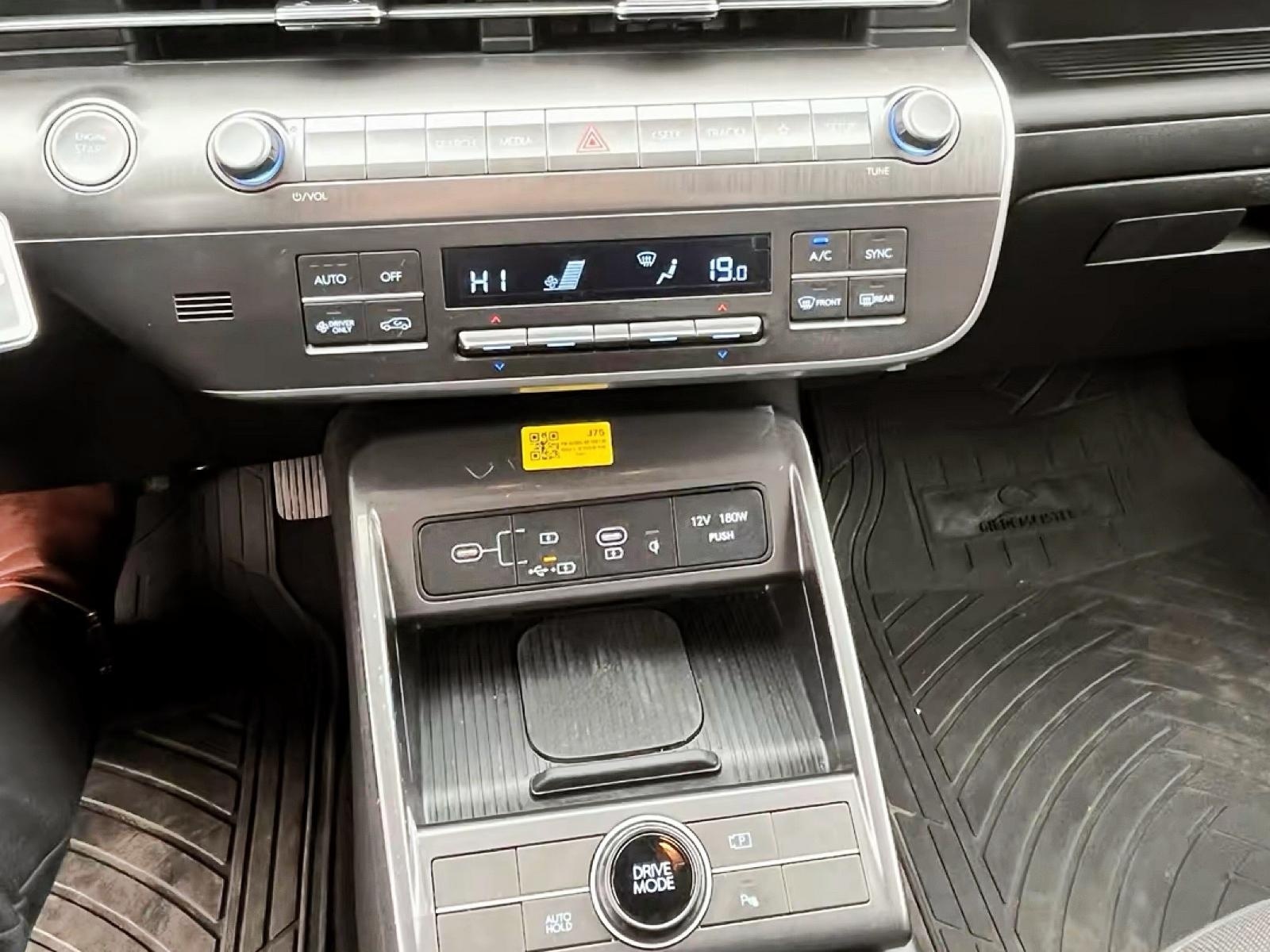 Hyundai HYUNDAI 2025 - Imagen 8 de 12